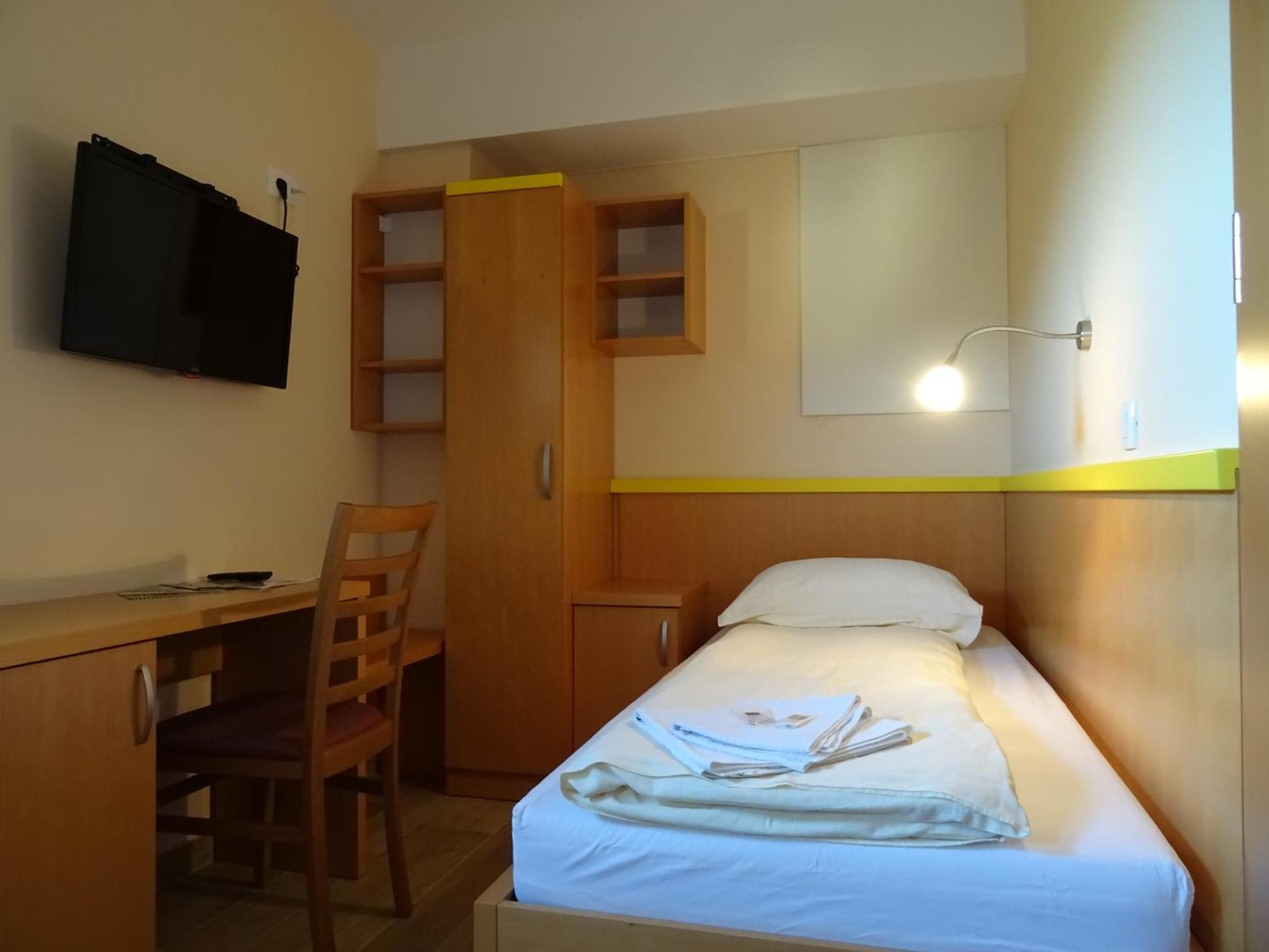 Hotel Vegov Hram Dol pri Ljubljani Zimmer foto