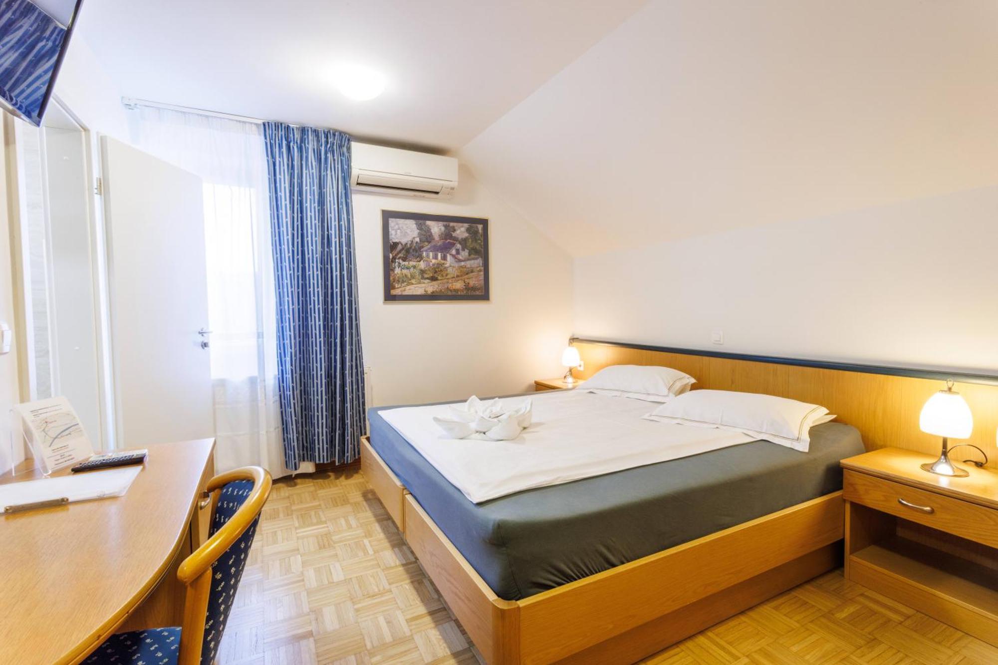 Hotel Vegov Hram Dol pri Ljubljani Exterior foto