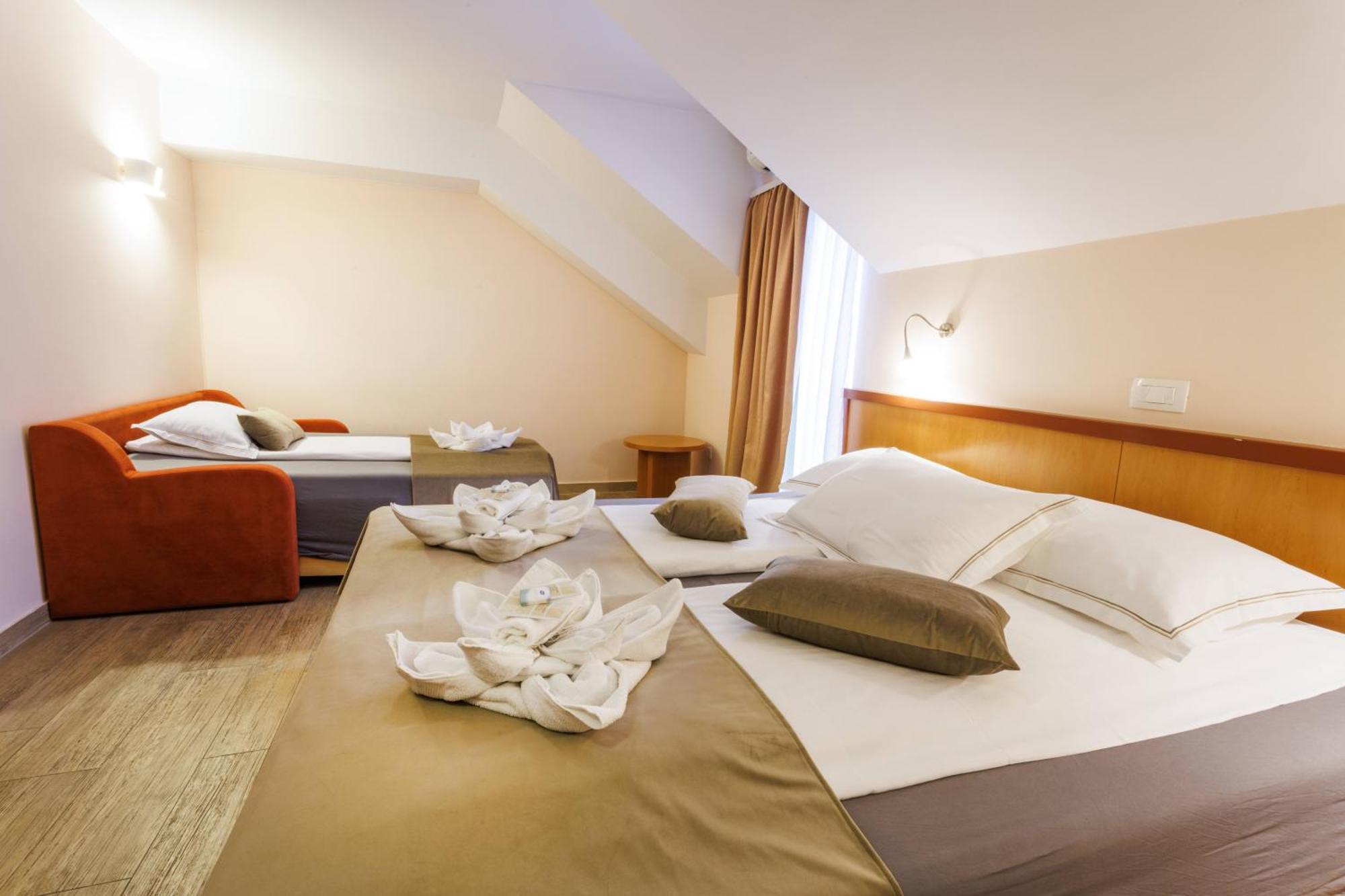Hotel Vegov Hram Dol pri Ljubljani Exterior foto