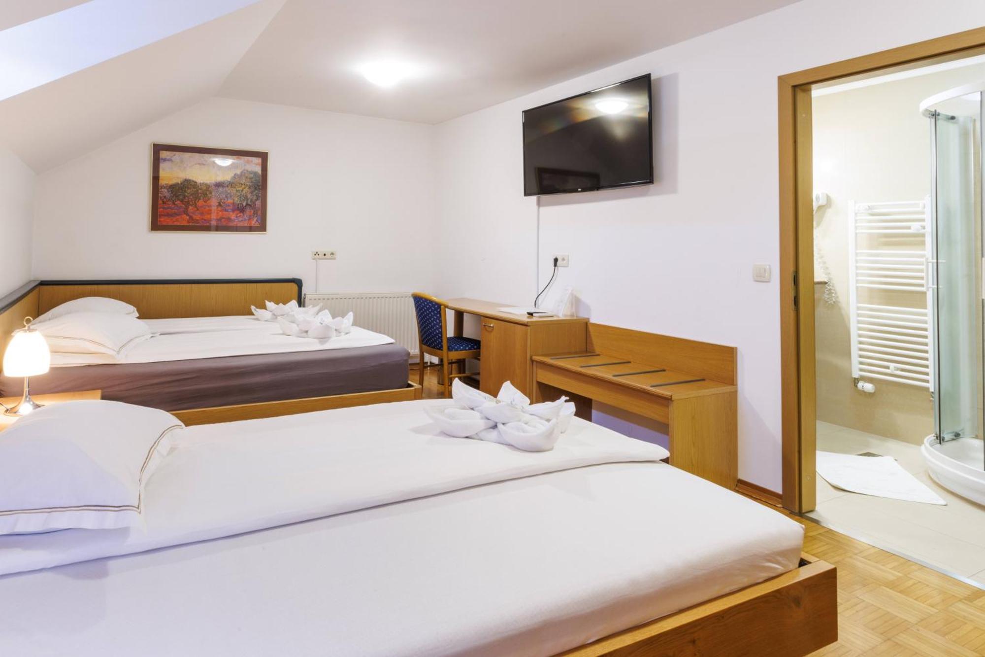 Hotel Vegov Hram Dol pri Ljubljani Zimmer foto